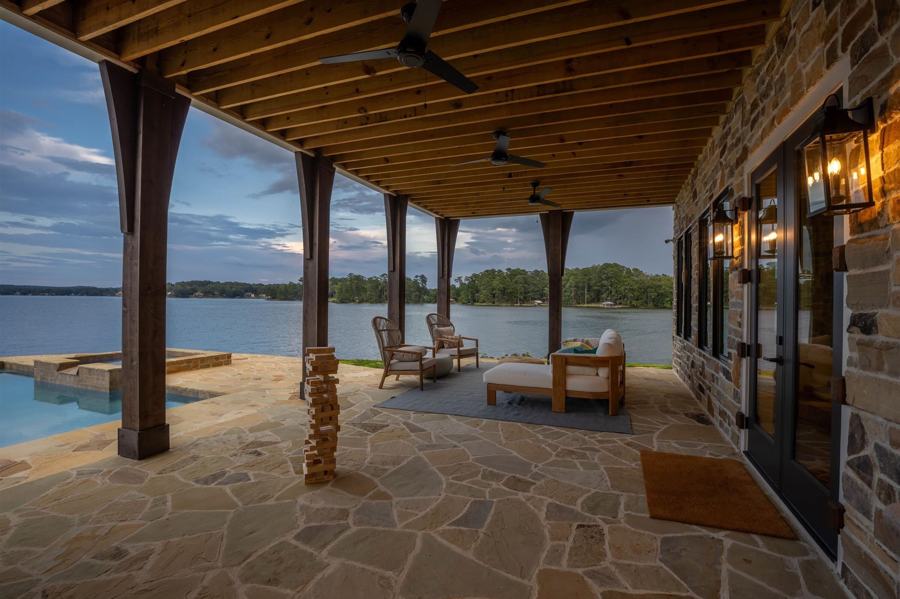 House | 4 bedrooms, Internet