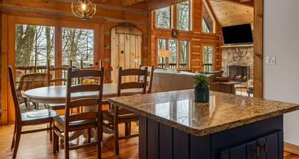 Lobo Lodge - Movie Theatre - Games - Stunning View