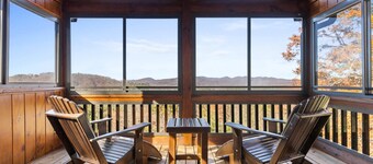 Family-friendly Cabin Hot Tub Games Views