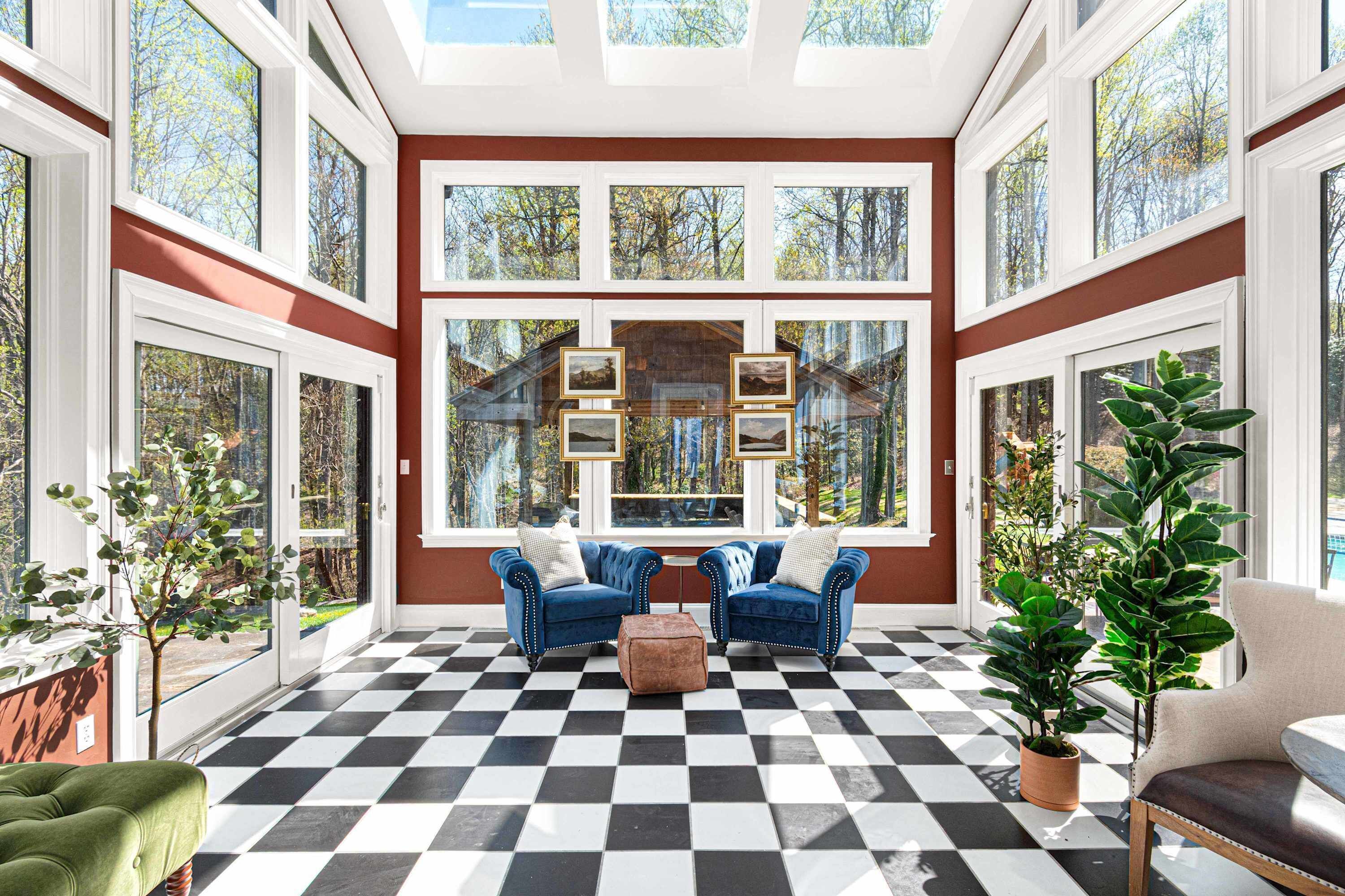 House | 9 bedrooms, high-speed internet