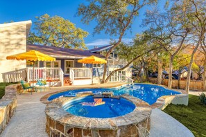 Room - The Sunburst Sleeps 18 Basketball Heated Pool (San Antonio)