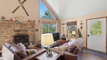 House | 3 bedrooms, high-speed internet