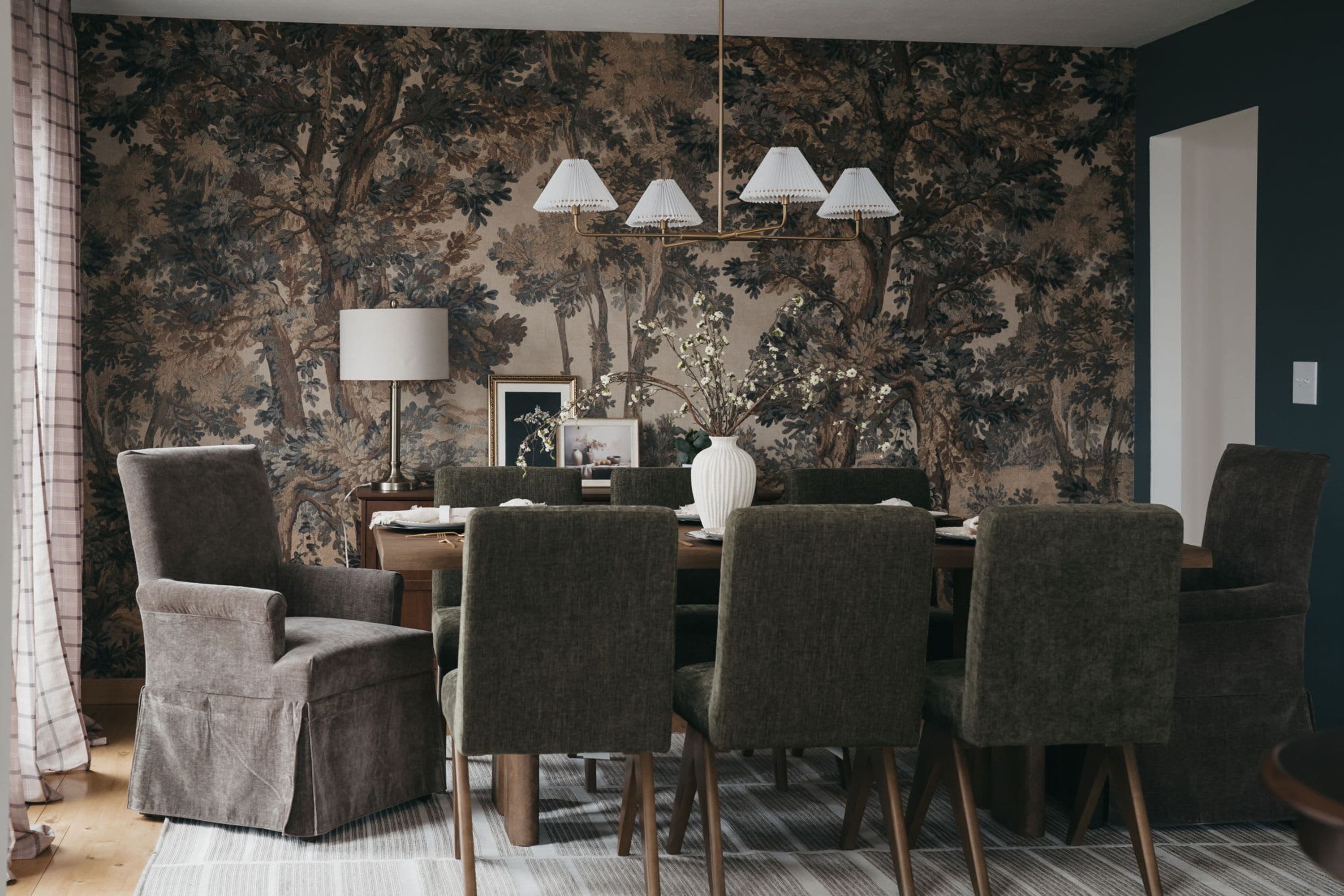 House | 5 bedrooms, high-speed internet