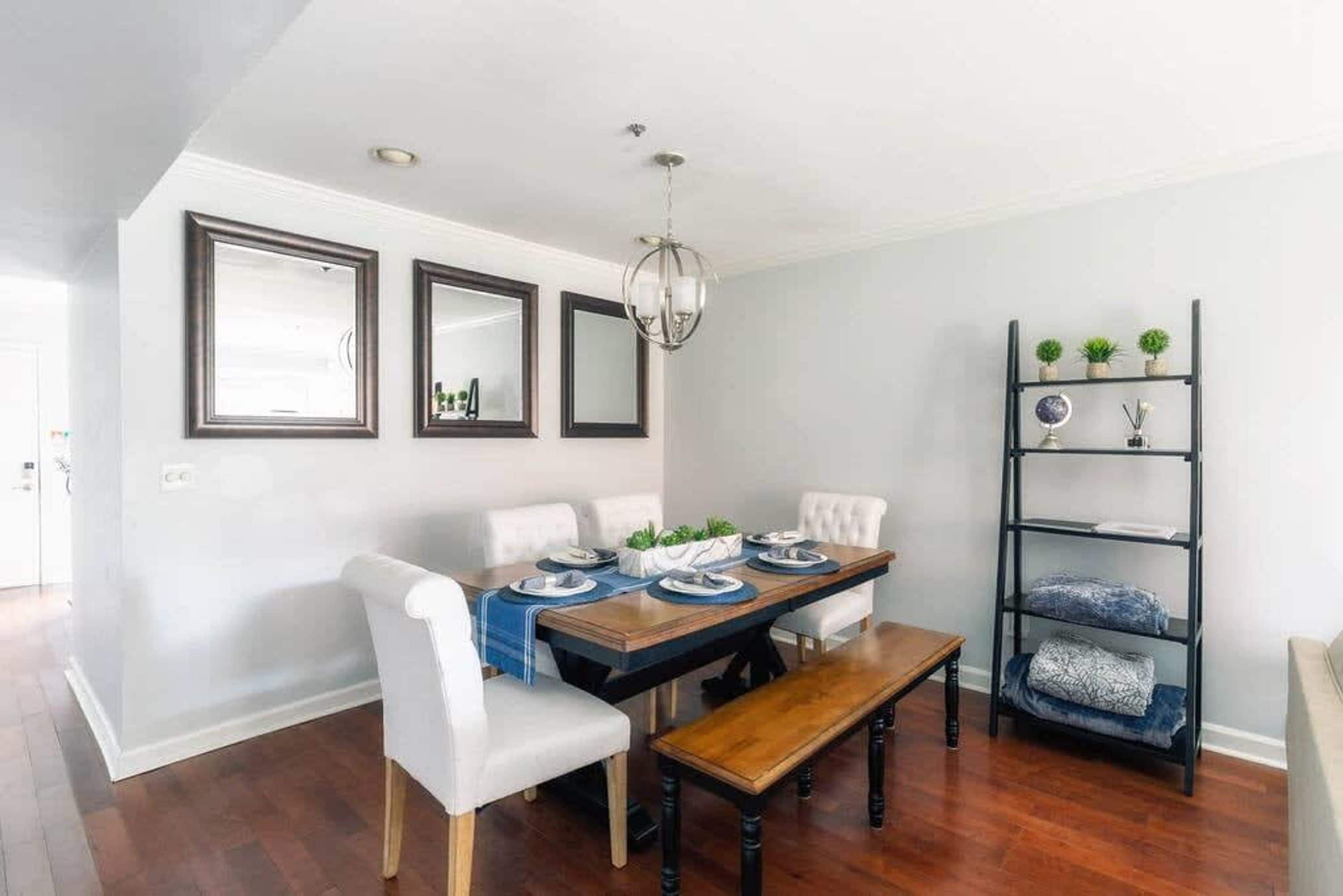 2 bedrooms, high-speed internet