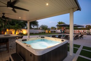 Unclassified image, 5 of 80, button - Scottsdale Estate Pool Sport Court Sleeps 18 (Scottsdale)