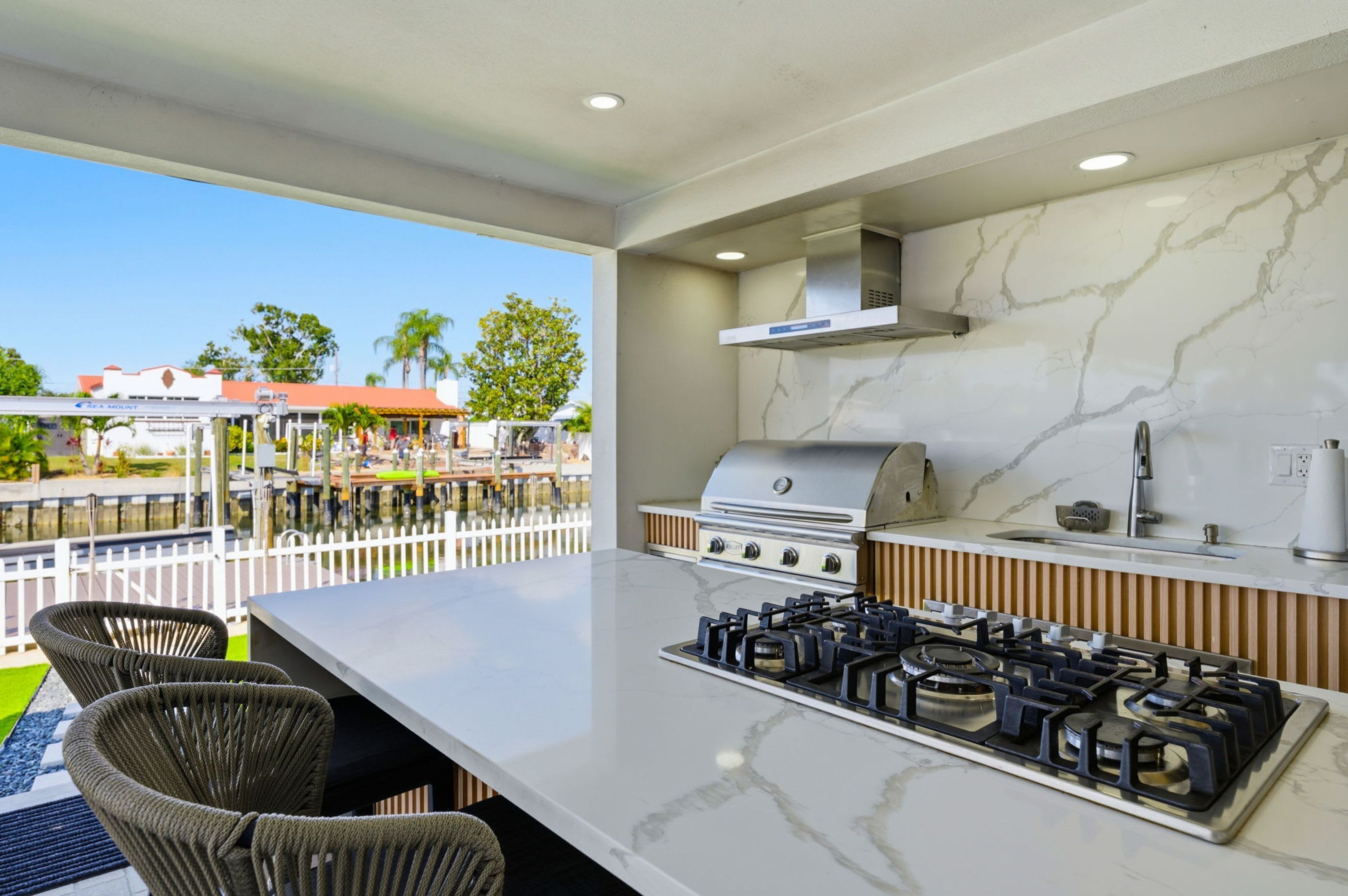 House | 4 bedrooms, Internet