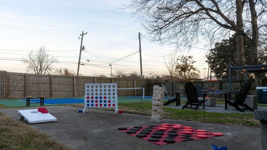Pickleball Court Ev Power Cord Hot Tub Pool Table