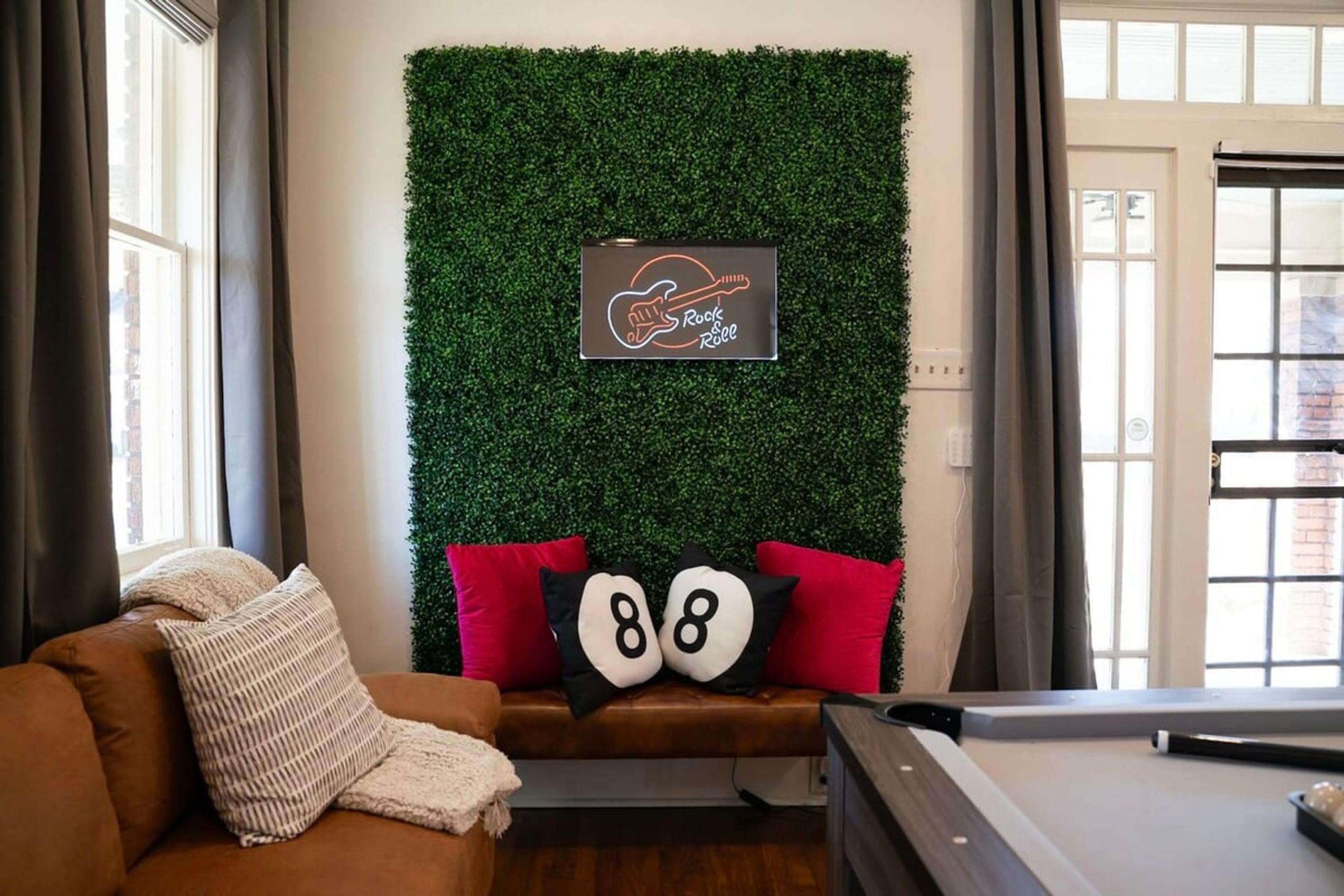 House | 4 bedrooms, high-speed internet