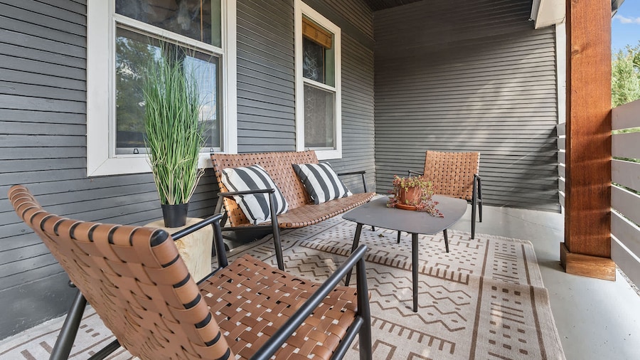 Sleeps 16 - Roof Top - Game Room - Pet Friendly