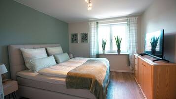 1 chambre, fer et planche à repasser, Wi-Fi, literie fournie