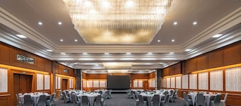 Bentani Hotel & Residences