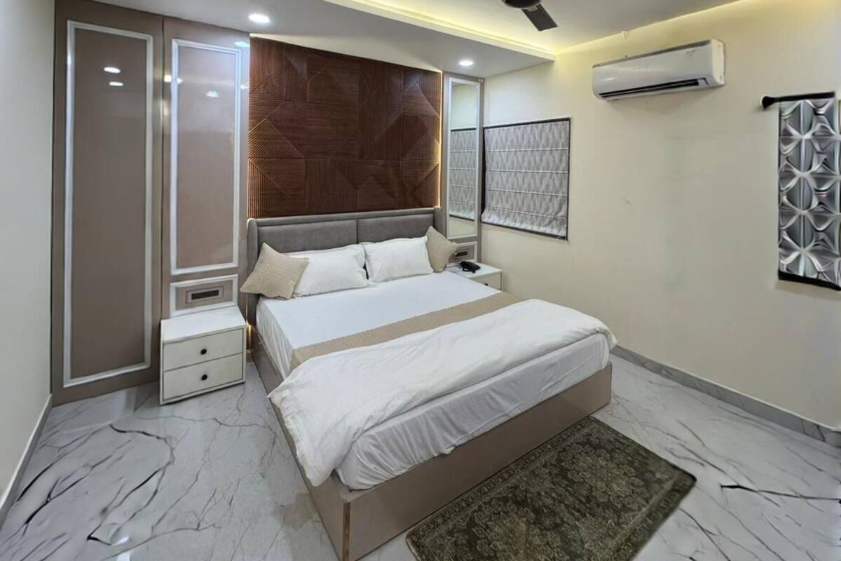 Standard Double Room, Garden View | WiFi (free)