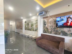 Interior - hotel Gatik Inn (Sanawad)
