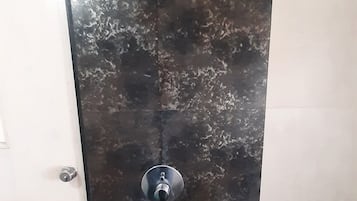 Economy Double Room, Hill View | Bathroom