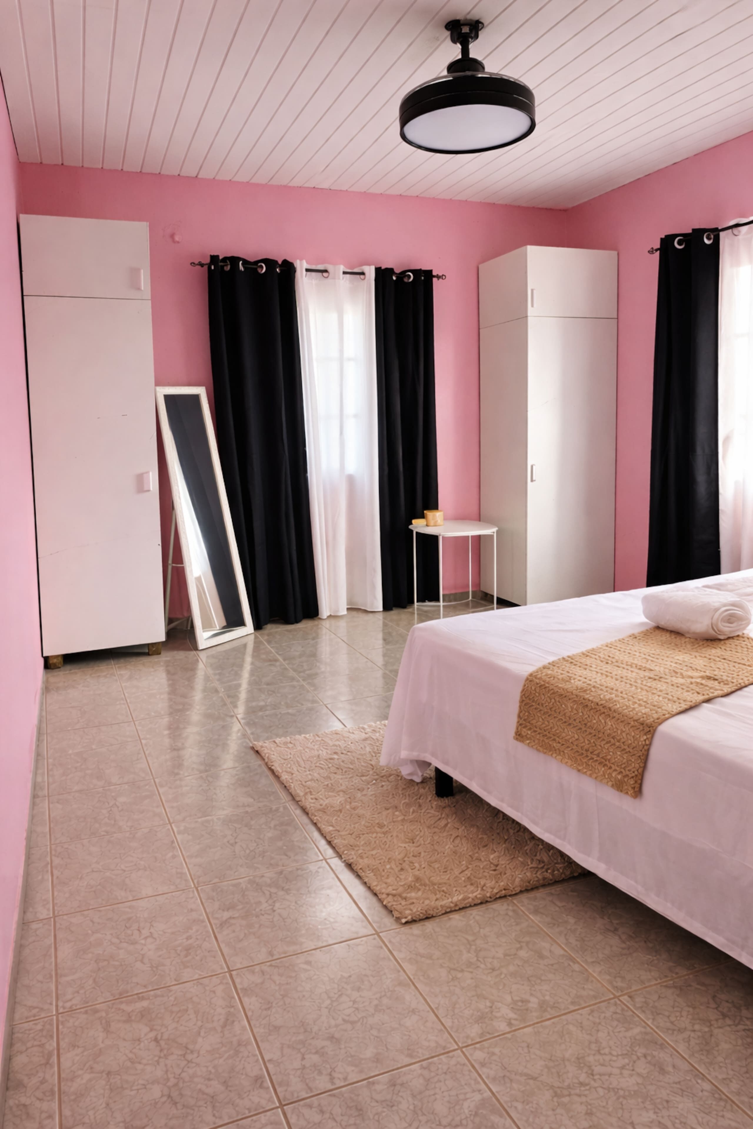 2 slaapkamers, wifi, beddengoed