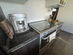 Uklassifisert bilde, 4 av 32, knapp