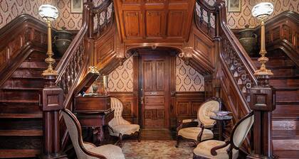 The Empress of Little Rock | Six-Suite Historic Mansion House