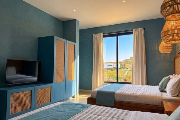 1 bedroom, iron/ironing board, travel crib, WiFi