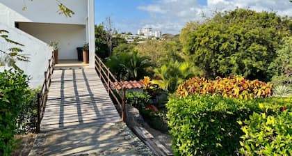 Beachfront | Pool With Views | Family & Friends