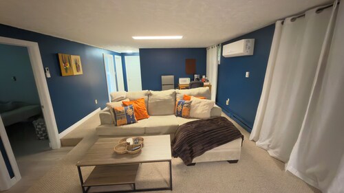Zen Cove- Home in West Saint John. 7 minutes from the Irving Nature Park.