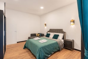 Deluxe Apartment, City View | WiFi (free) - the prince station (Naples)