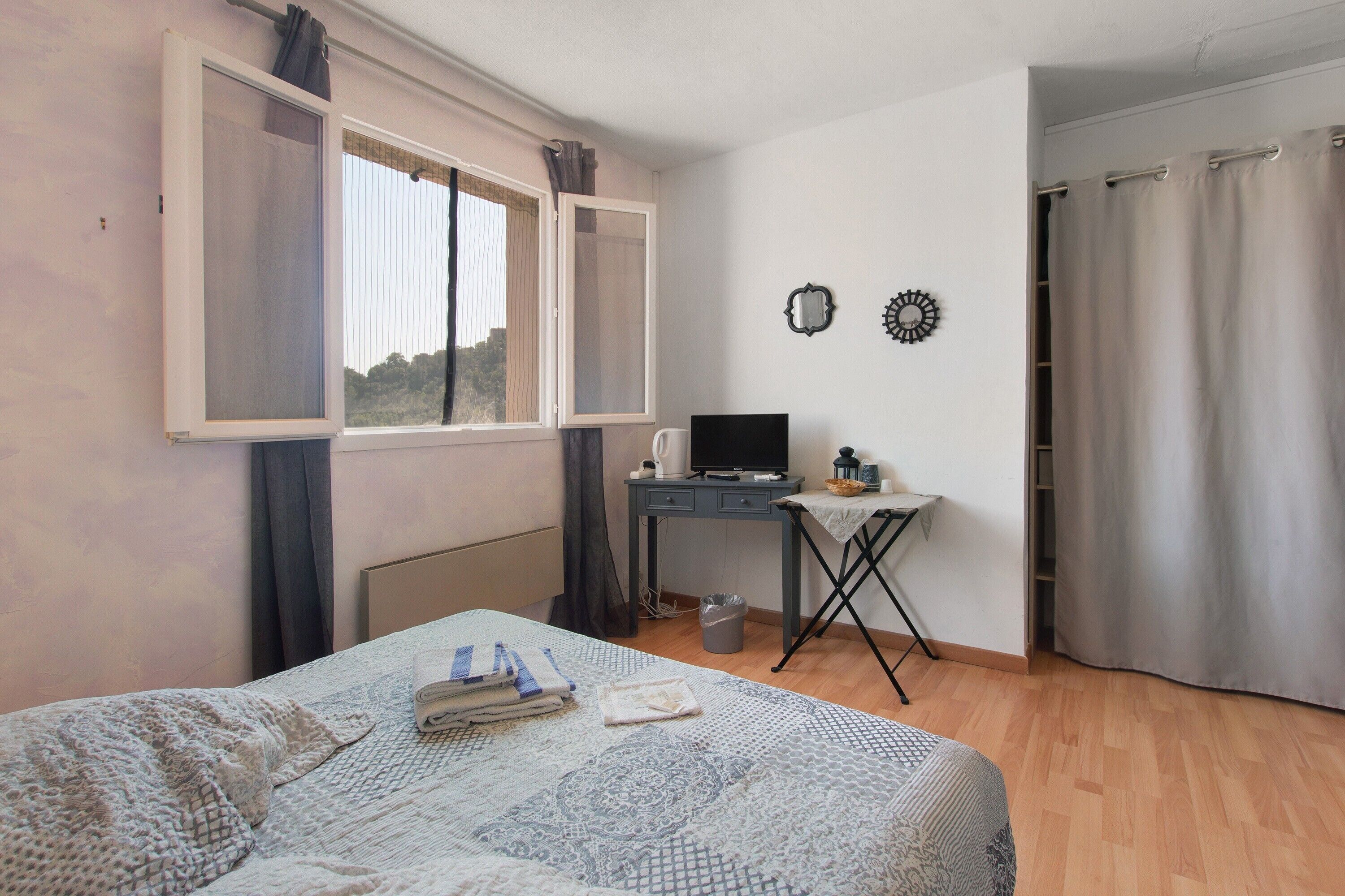 1 chambre, Wi-Fi, draps fournis