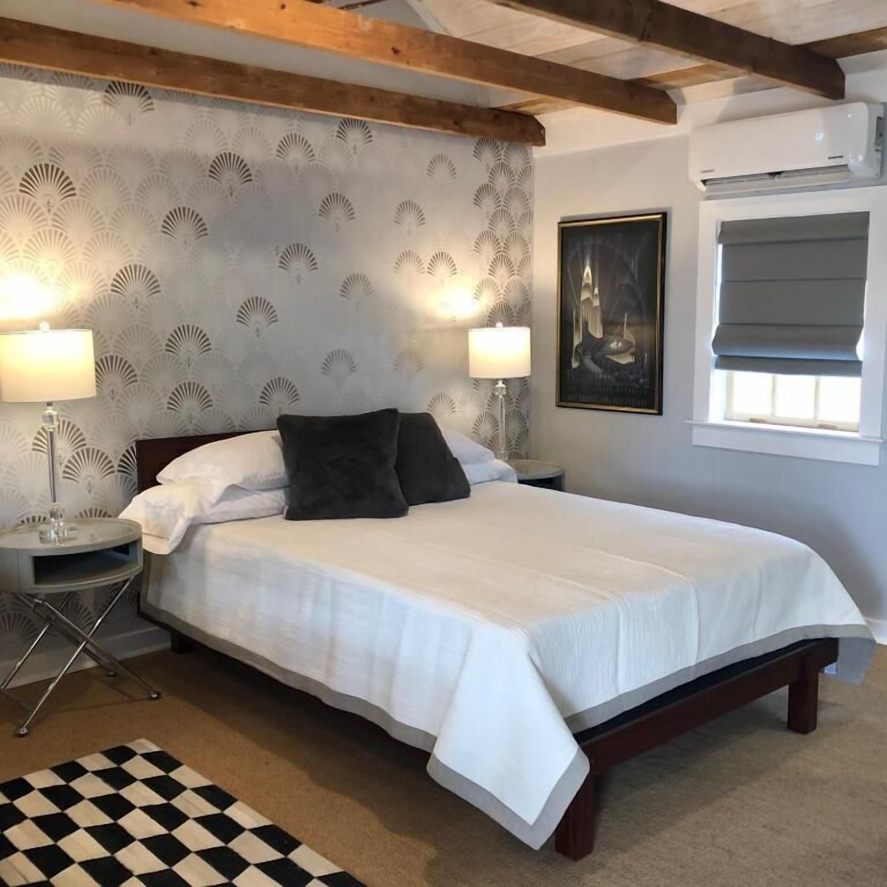 Comfort Single Room, Patio | Iron/ironing board, free WiFi