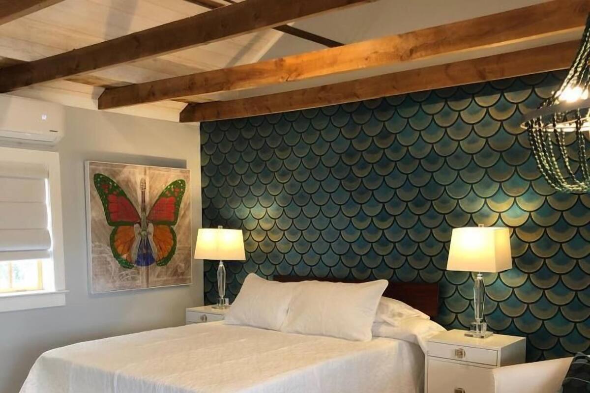6 Comfort Single Room, Patio | Iron/ironing board, WiFi (free)