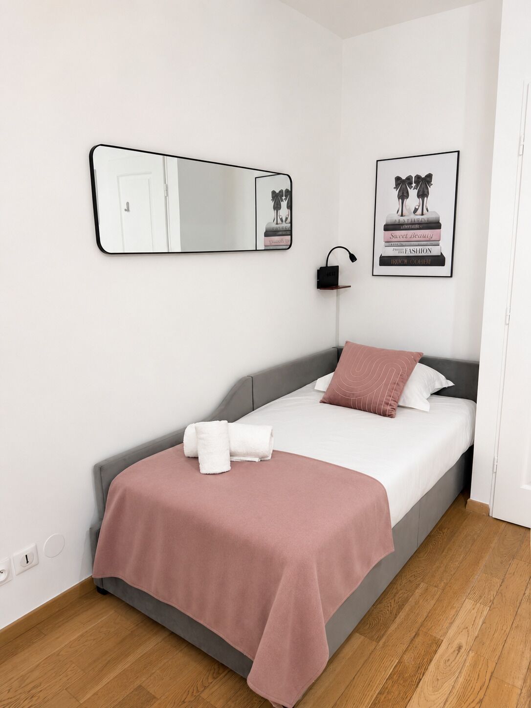1 chambre, fer et planche à repasser, Wi-Fi, draps fournis