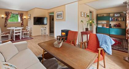 Vintage Godfjord Cabin with 3-bedroom in enjoyable Nordland for a relaxing stay