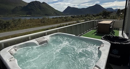Vintage Godfjord Cabin with 3-bedroom in enjoyable Nordland for a relaxing stay