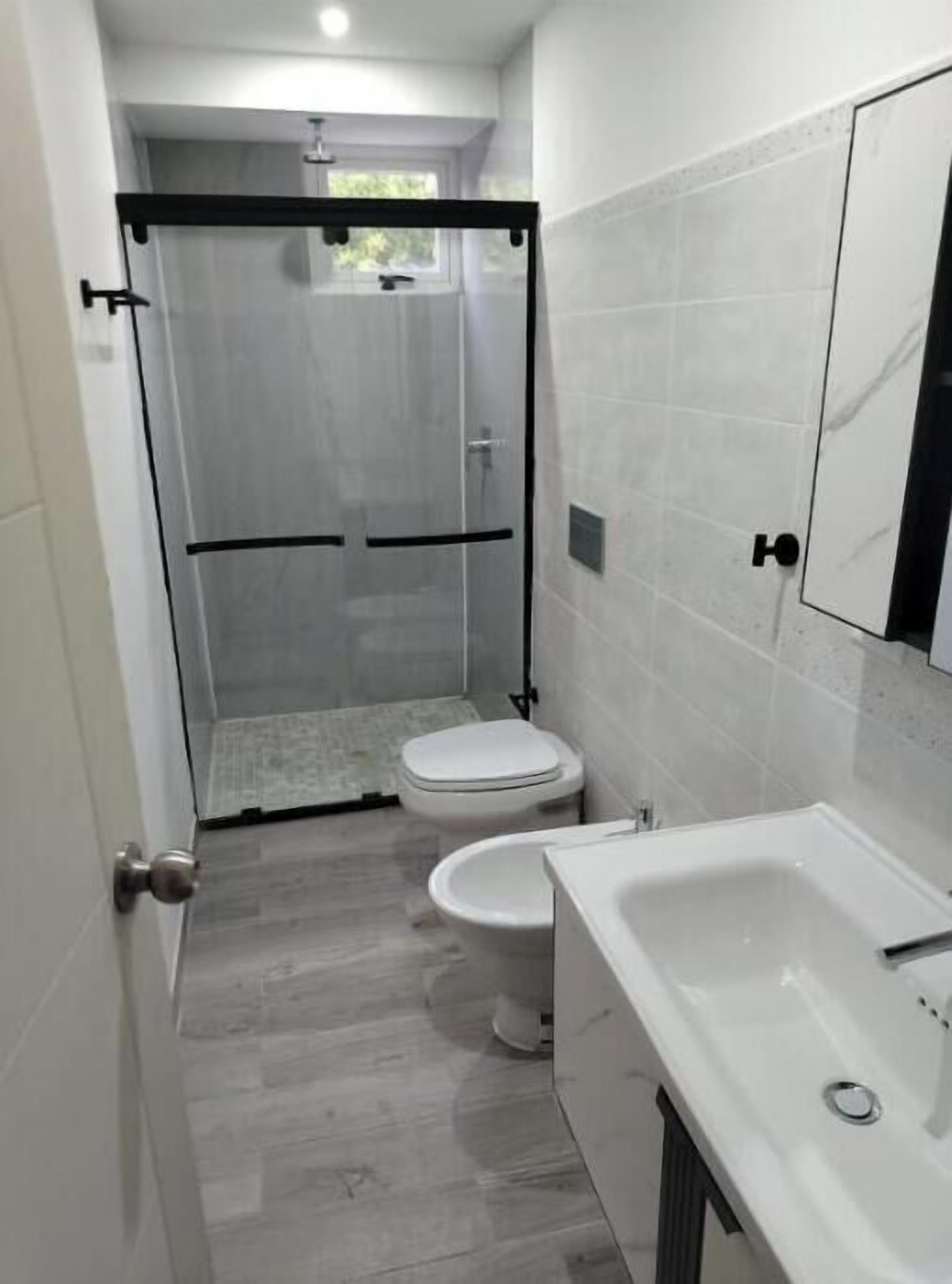 Shower, bidet, towels, soap