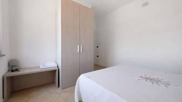 3 Schlafzimmer, Bügeleisen/Bügelbrett, WLAN, Bettwäsche