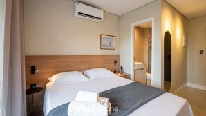 Unclassified image, 4 of 17, button - Studio in Condo. w/ Pool Near the Beach Bea0207 (Salvador)