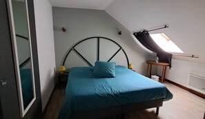 1 bedroom, WiFi, bed sheets