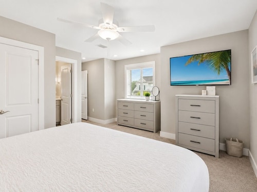The Sandpiper Hideaway