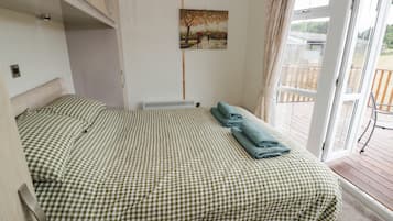 2 bedrooms, WiFi (free), individually decorated, individually furnished