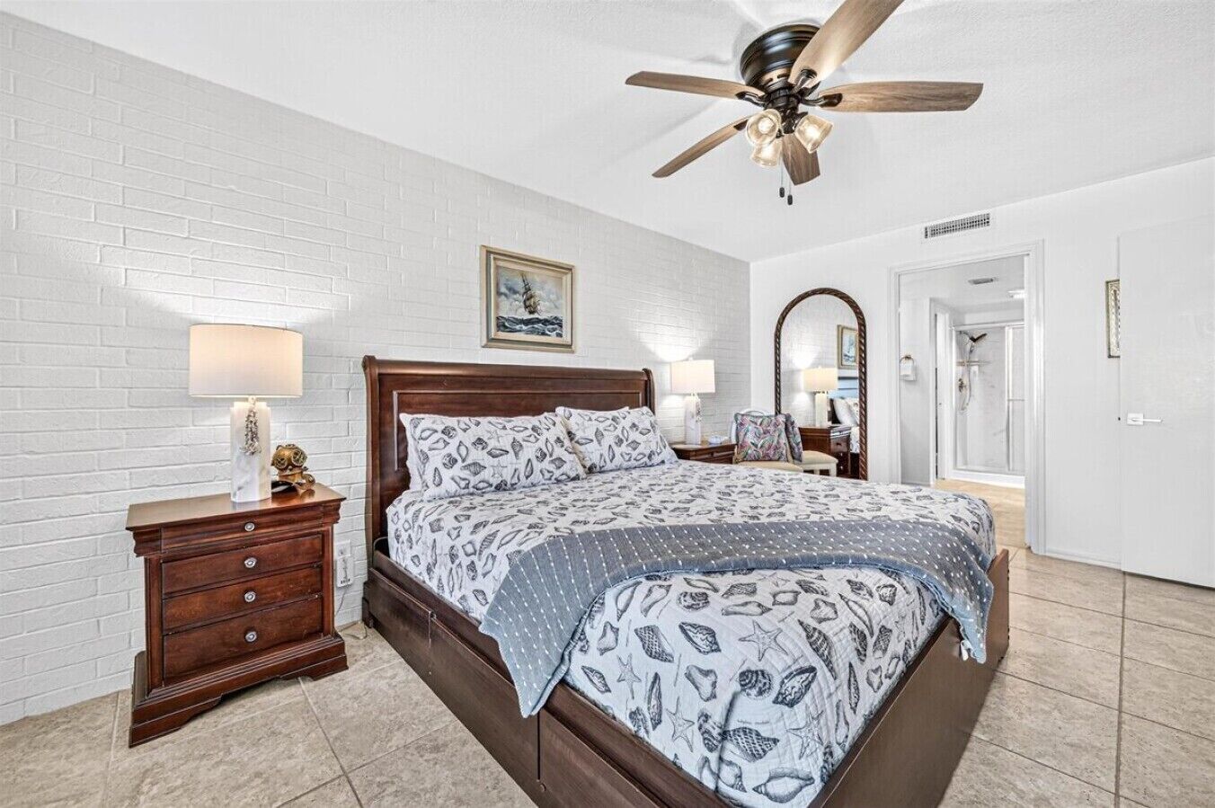 2 bedrooms