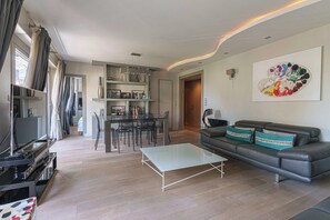 Area keluarga