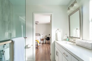 Bathroom - Stylish 2-Bedroom Indio Retreat with Pool, A/C, and Modern Comforts (Indio)