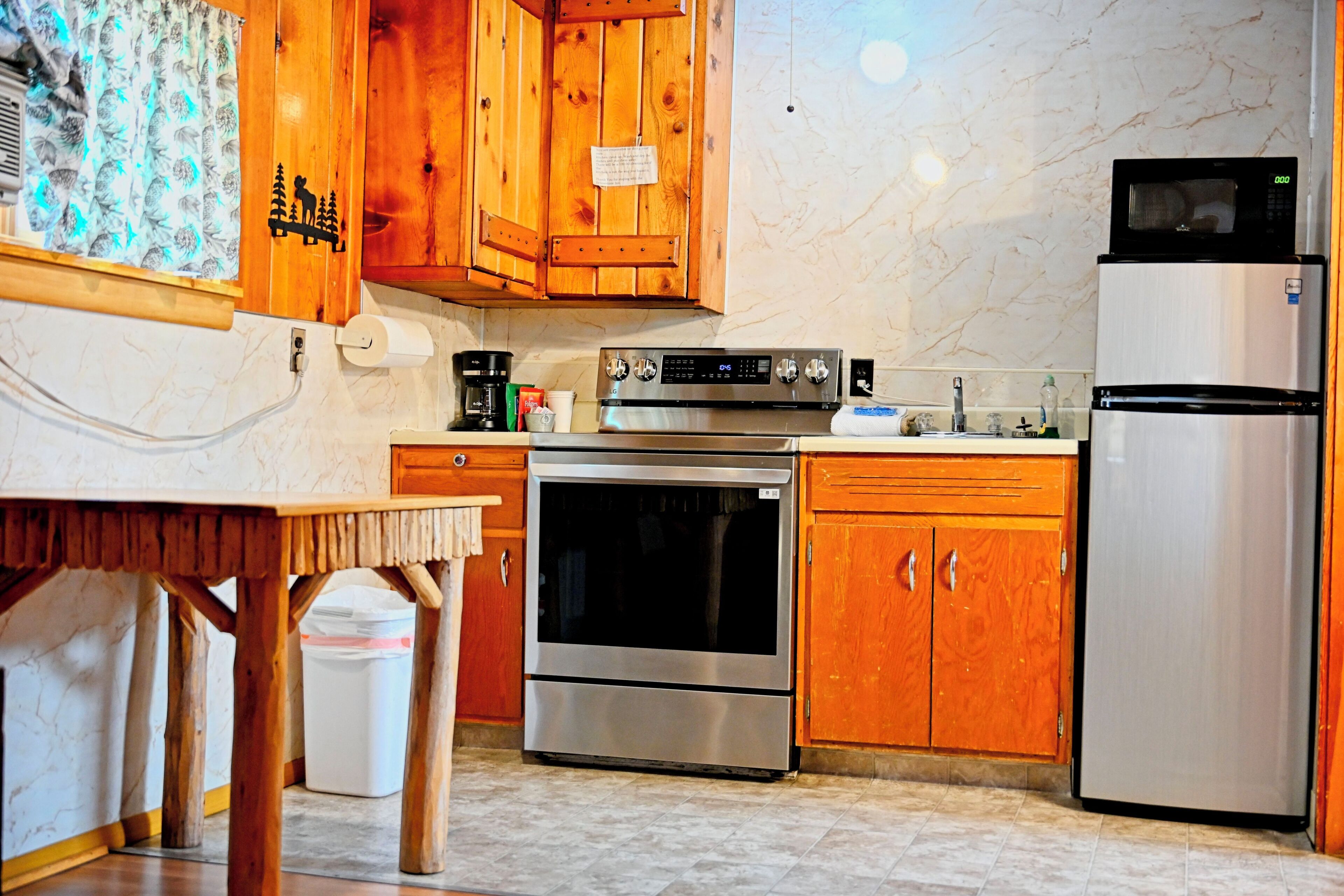 Cabin | Bếp riêng | Dụng cụ pha cà phê/trà, tủ lạnh nhỏ, lò vi sóng, ấm điện 