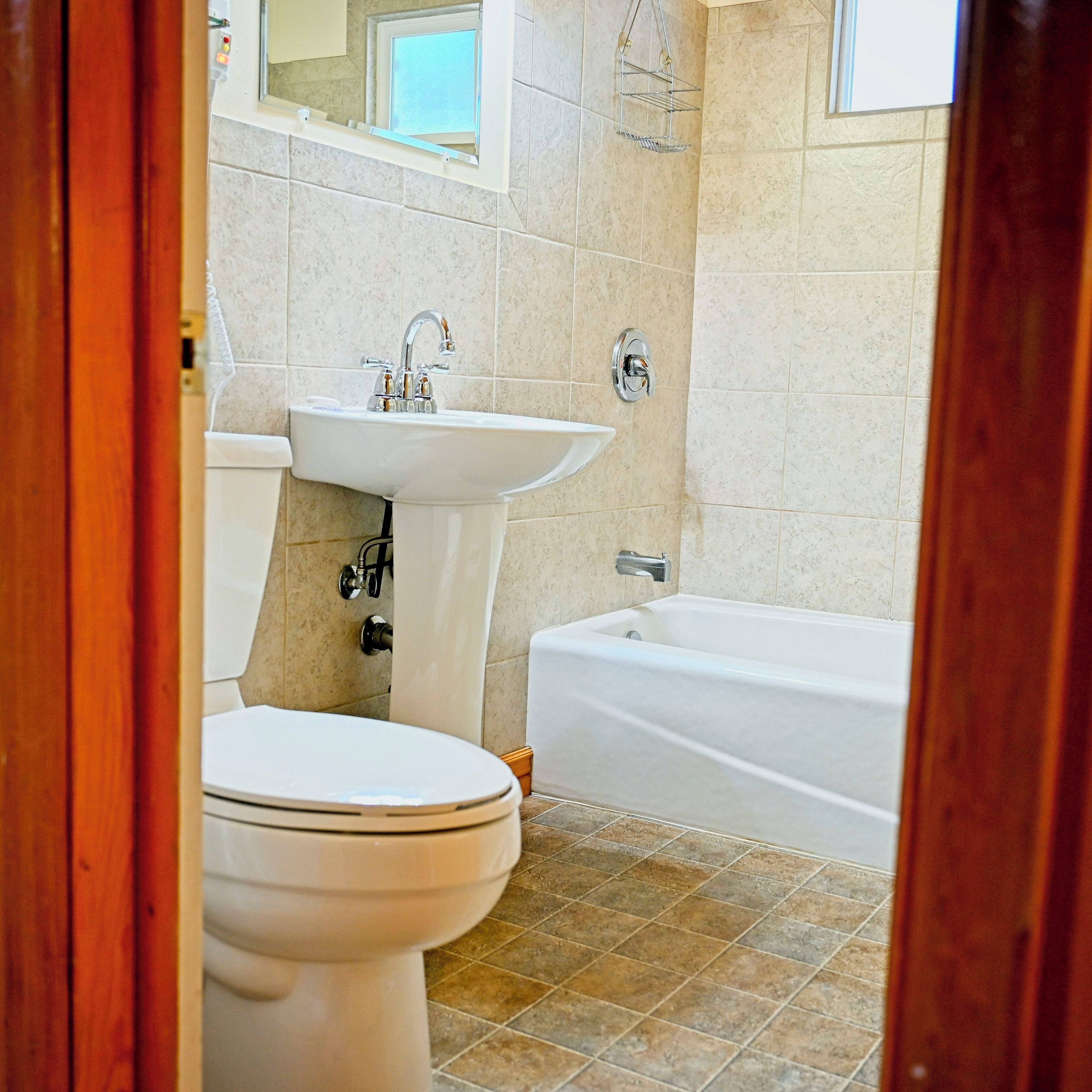 Standard Double Room | Bathroom | Free toiletries, hair dryer, towels, soap