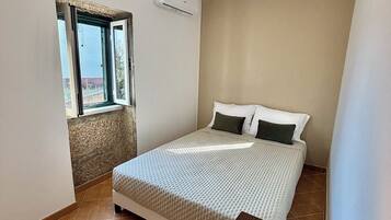 3 Schlafzimmer, kostenloses WLAN, Bettwäsche