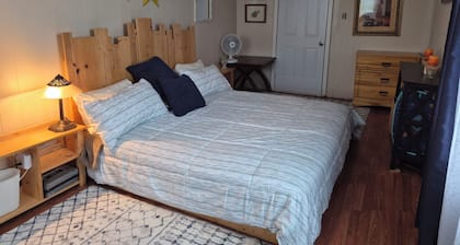 Large Farmhouse/Cottage 5 bedroom,