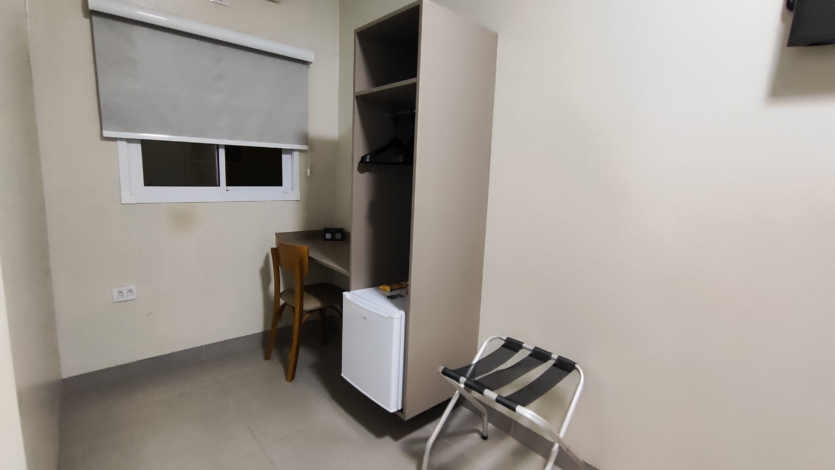 Habitación estándar doble, Aire acondicionado, vistas a la ciudad | Interior