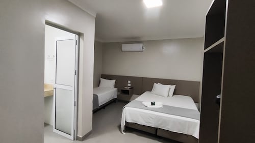 Star Hotel Express