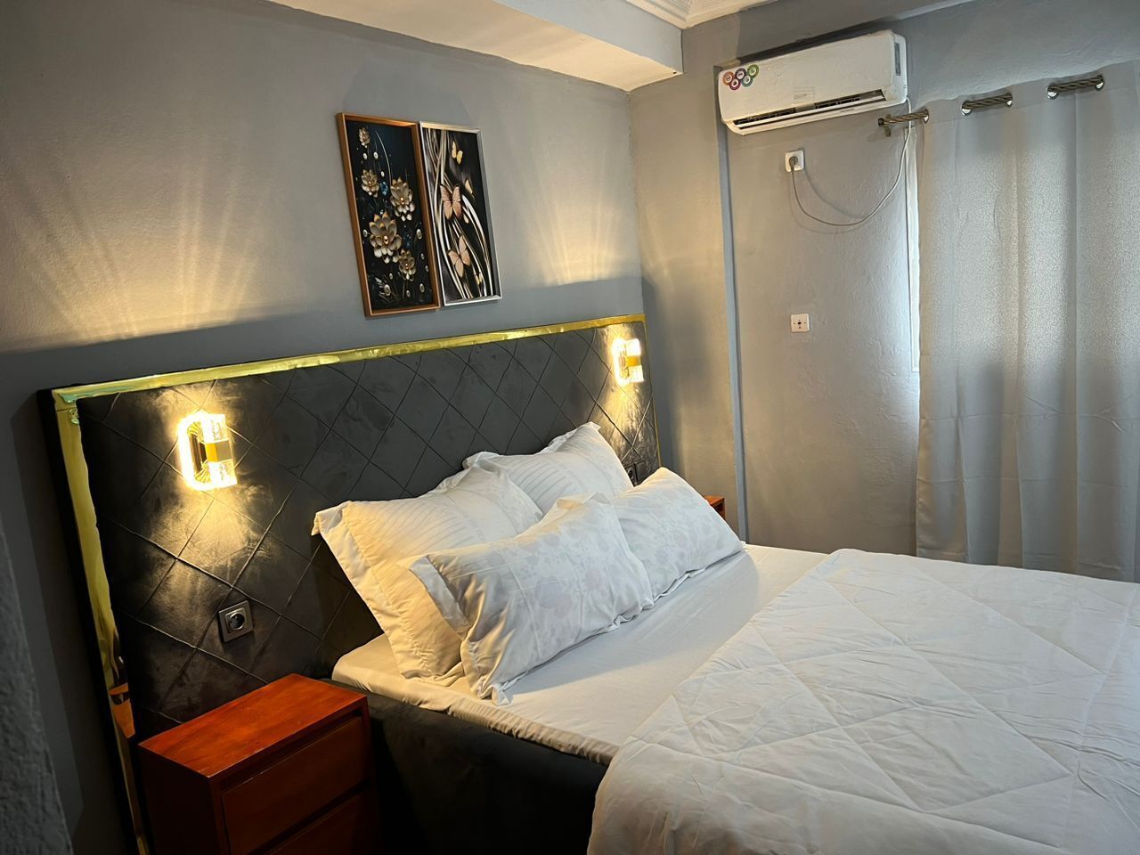 Iron/ironing board, WiFi, bed sheets