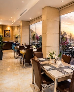 Dining - Smart Gate Hotel Apartment (Jazan)