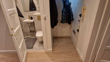 Håndklæder, Sæbe, Toiletpapir