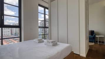 Apartment | Iron/ironing board, WiFi (free), individually decorated